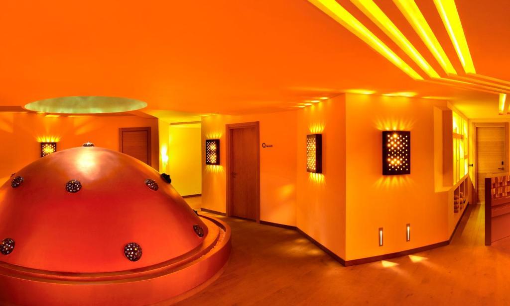 伊斯坦布尔戈南酒店 外观 照片 The interior of the hotel