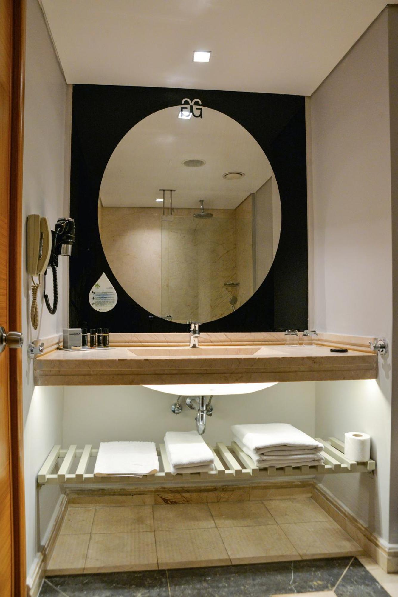 伊斯坦布尔戈南酒店 外观 照片 Bathroom